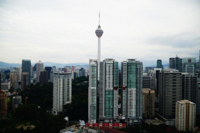 The Robertson Retreat - Modern Comfort & City Views In The Middle of Kuala Lumpur